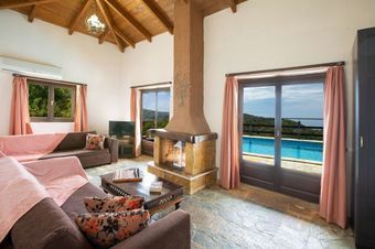 Traditional Family Villas ideal for 15 people, sea view & 3 private pools!