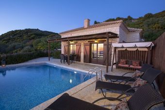 Traditional Family Villas ideal for 15 people, sea view & 3 private pools!