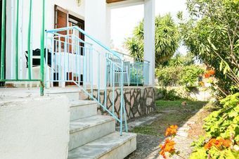 Traditional house in Acharavi with garden close to the sea