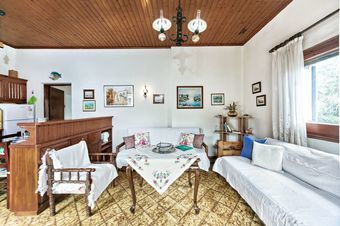 Traditional house in Acharavi with garden close to the sea