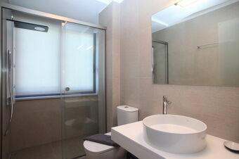 New 5-bedroom villa with private pool and stunning view! BEACHFRONT  