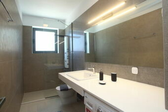 New 5-bedroom villa with private pool and stunning view! BEACHFRONT  