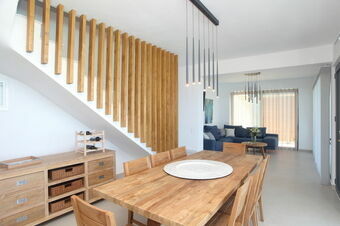 New 5-bedroom villa with private pool and stunning view! BEACHFRONT  
