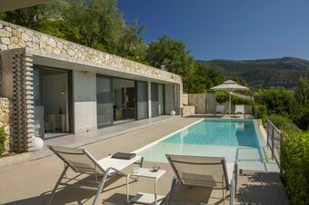 Posidonia , view of Gods & salt water pool!