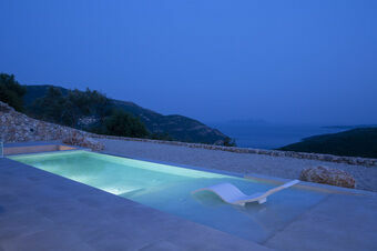 Armante Supreme Villas -Brand New Villa Ilianna with stunning views!