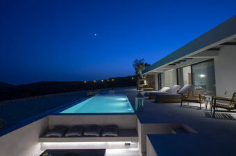 Armante Supreme Villas -Brand New Villa Ilianna with stunning views!