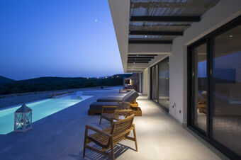 Armante Supreme Villas -Brand New Villa Ilianna with stunning views!