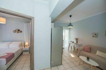 Cozy Apartment for Two in the Heart of Lefkada Town