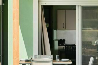 Small Halipoma Villa Tilemahos into Lefkada town &close to Ai Giannis beach