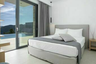 Villa Chara - Sea Views and Mountain Bliss with a Private Pool!