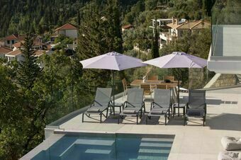 Villa Alexandra - New modern villa with amazing view! 