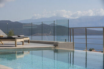 VALAGRON VILLAS near Nikiana and beach
