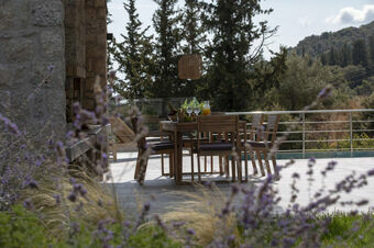 VALAGRON VILLAS near Nikiana and beach