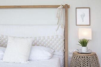 Coastal Chic Luxury Villa La Reina in Ai Giannis Kitesurfers beach paradise