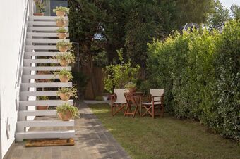 Coastal Chic Luxury Villa La Reina in Ai Giannis Kitesurfers beach paradise