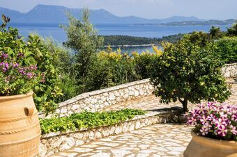Villa with incredible sea views from the infinity pool in Perigiali!