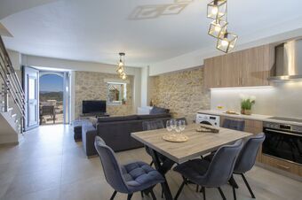 Villa Margarita, a two-storey luxury stone-house with a breathtaking view!