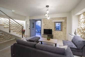 Villa Margarita, a two-storey luxury stone-house with a breathtaking view!