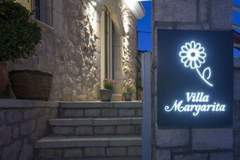 Villa Margarita, a two-storey luxury stone-house with a breathtaking view!