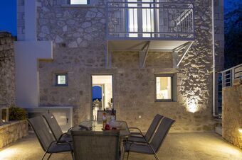 Villa Margarita, a two-storey luxury stone-house with a breathtaking view!