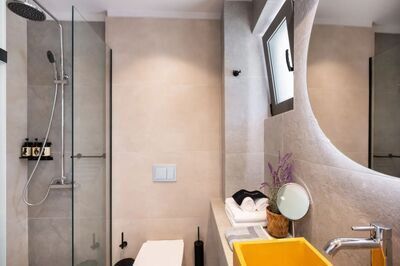 Ligato Suites – Elegant stays blending tradition & comfort 