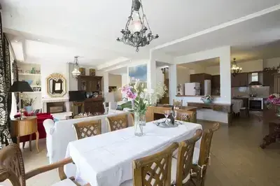Beautiful villa with stunning Ionian views 