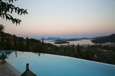 Luxury Villa with Private Pool and Panoramic Sea Views
