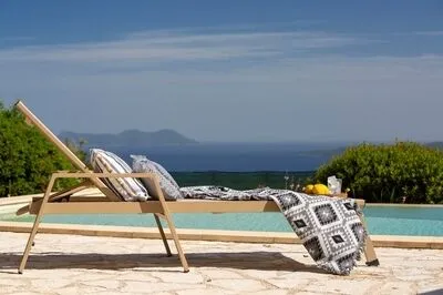 Villa Ariel-A cozy Mediterranean Retreat in Lefkada!