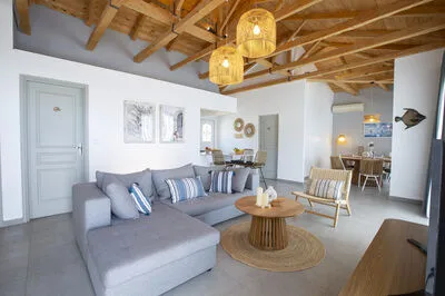 Villa Ariel-A cozy Mediterranean Retreat in Lefkada!