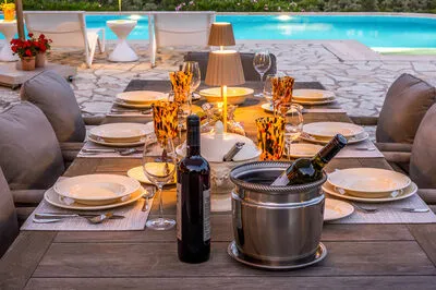 Kronos Estate 5 star luxury villas. Where you can hear the silence