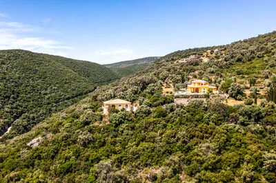 Kronos Estate 5 star luxury villas. Where you can hear the silence