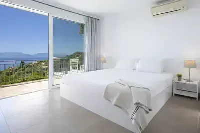 Villa Koumaria - Secluded Elegance with Amazing Sea Views & Infinity Pool