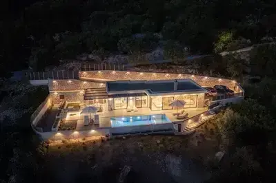 Nimbus Villa: Luxury, Privacy, and Breathtaking Views in Lefkada