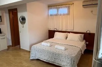 Villa Garden and Sea-200m away from Ligia beach