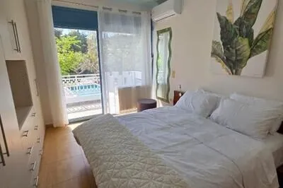 Villa Garden and Sea-200m away from Ligia beach
