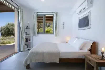 Villa Mirtes with breathtaking sea view,close to Porto Katsiki and Egremni 