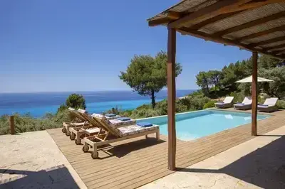 Villa Mirtes with breathtaking sea view,close to Porto Katsiki and Egremni 