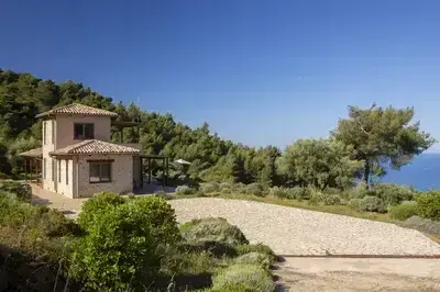 Villa Mirtes with breathtaking sea view,close to Porto Katsiki and Egremni 