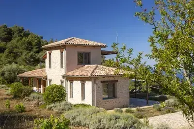 Villa Mirtes with breathtaking sea view,close to Porto Katsiki and Egremni 