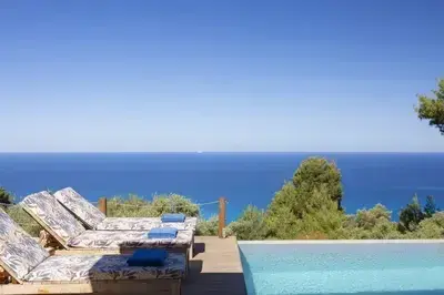 Villa Mirtes with breathtaking sea view,close to Porto Katsiki and Egremni 