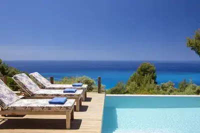 Villa Mirtes with breathtaking sea view,close to Porto Katsiki and Egremni 