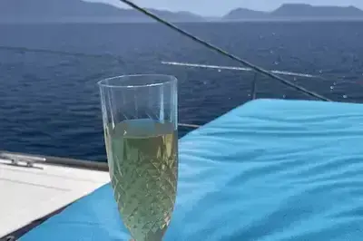 Set Sail in Lefkada – Unique Sailing Cruises for Every Moment!