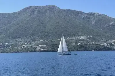 Set Sail in Lefkada – Unique Sailing Cruises for Every Moment!