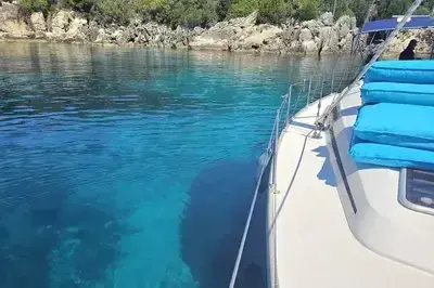 Set Sail in Lefkada – Unique Sailing Cruises for Every Moment!