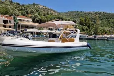 Orizon 580 with 140HP 4 stroke engine!