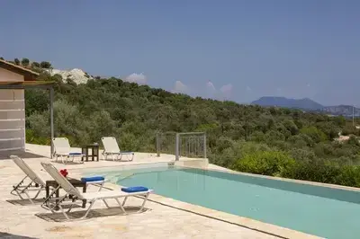 Villa Lefki full of natural light, very spacious villa with infinity pool