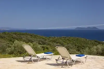 Villa Lefki full of natural light, very spacious villa with infinity pool
