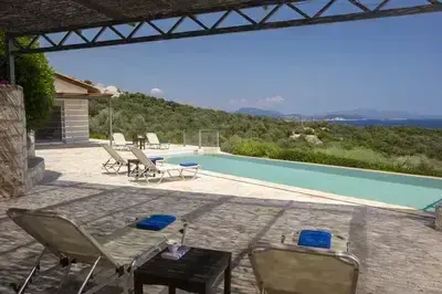 Villa Lefki full of natural light, very spacious villa with infinity pool