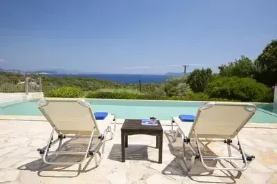 Villa Lefki full of natural light, very spacious villa with infinity pool