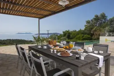 Villa Lefki full of natural light, very spacious villa with infinity pool